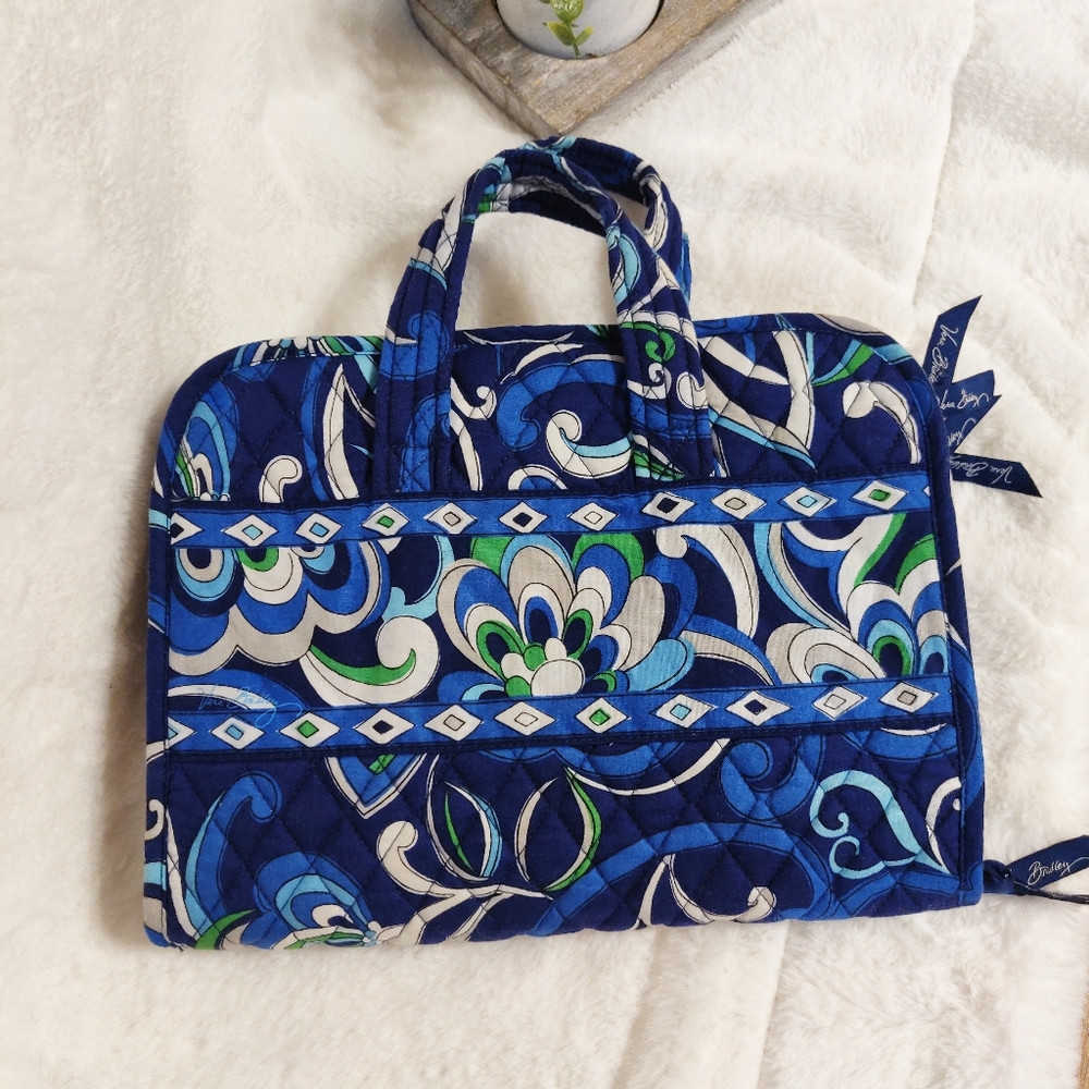 Vera Bradley travel bag - Picture 5 of 6